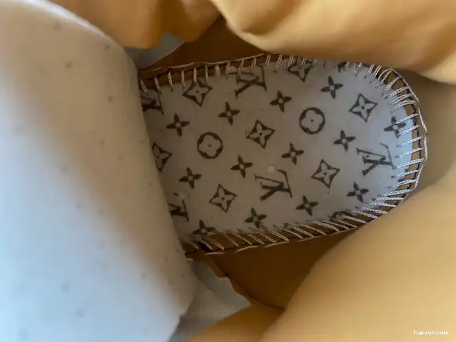 HYPE x 1 Jordan OFF-WHITE Air LV 0513